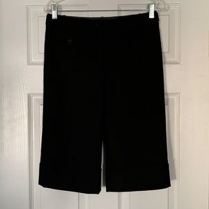 BCBG MAXAZRIA “DIANA” Wide Cuff Black Bermuda Shorts Size 2